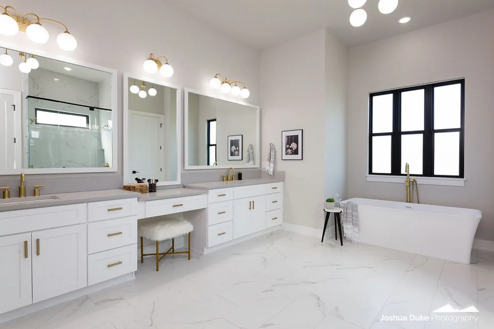 Averie Estates | Blake Residence by Verdant Studio - Photo 2
