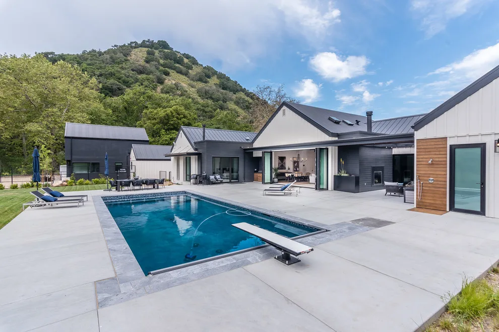Contemporary Avila Farmhouse by Studio Prime Architecture (sp-arc) - Photo 9