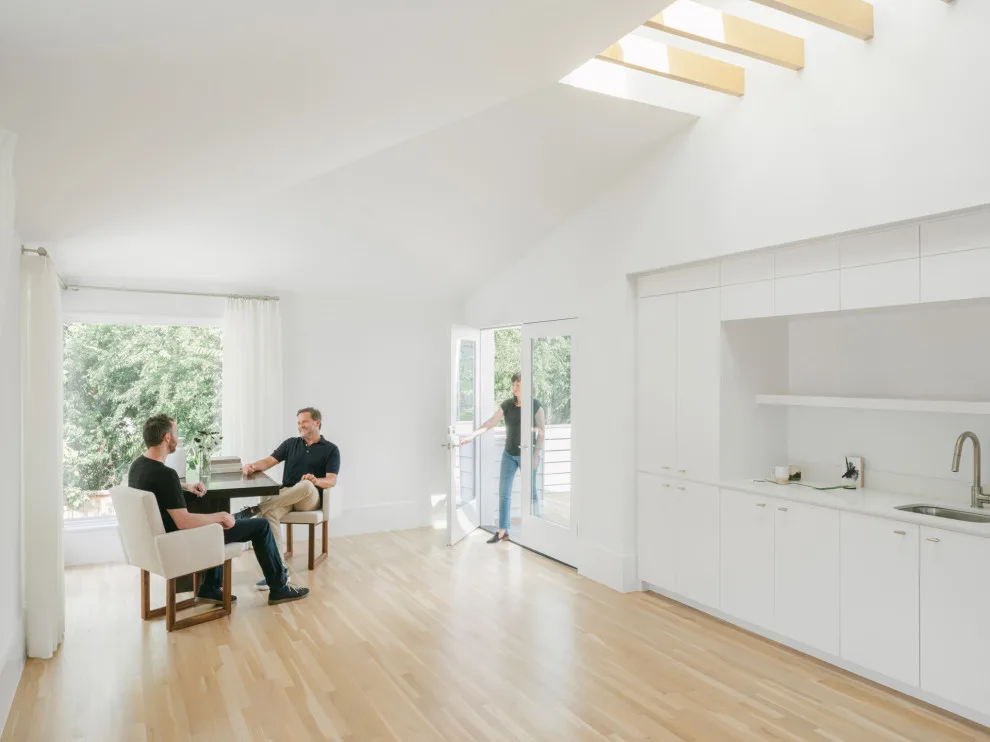 Avondale Home by Hr Design Dept - Photo 4