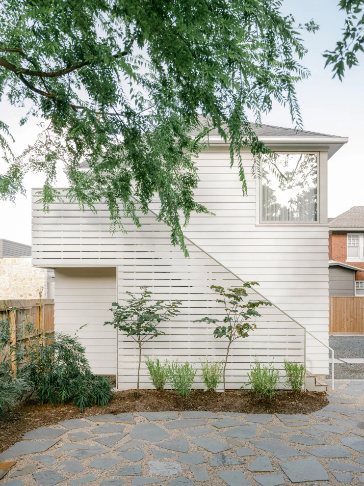 Avondale Home by Hr Design Dept - Photo 9