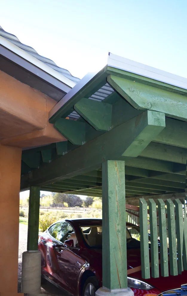 Azzari Vehicle Shelter by Henry Architects - Photo 4