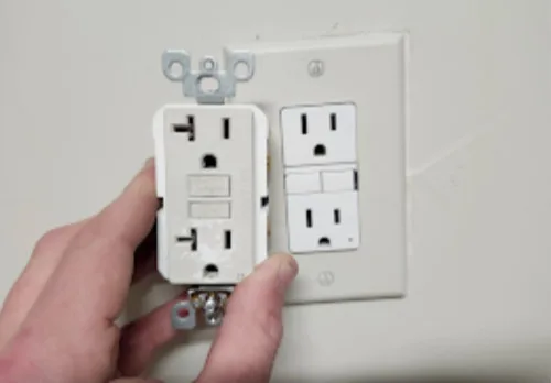 Lark Electric LLC - Photo 3