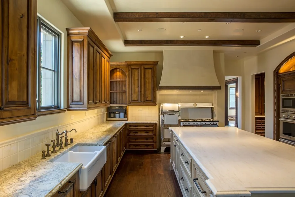 Alameda Property by Reco Roberts Electric - Photo 2