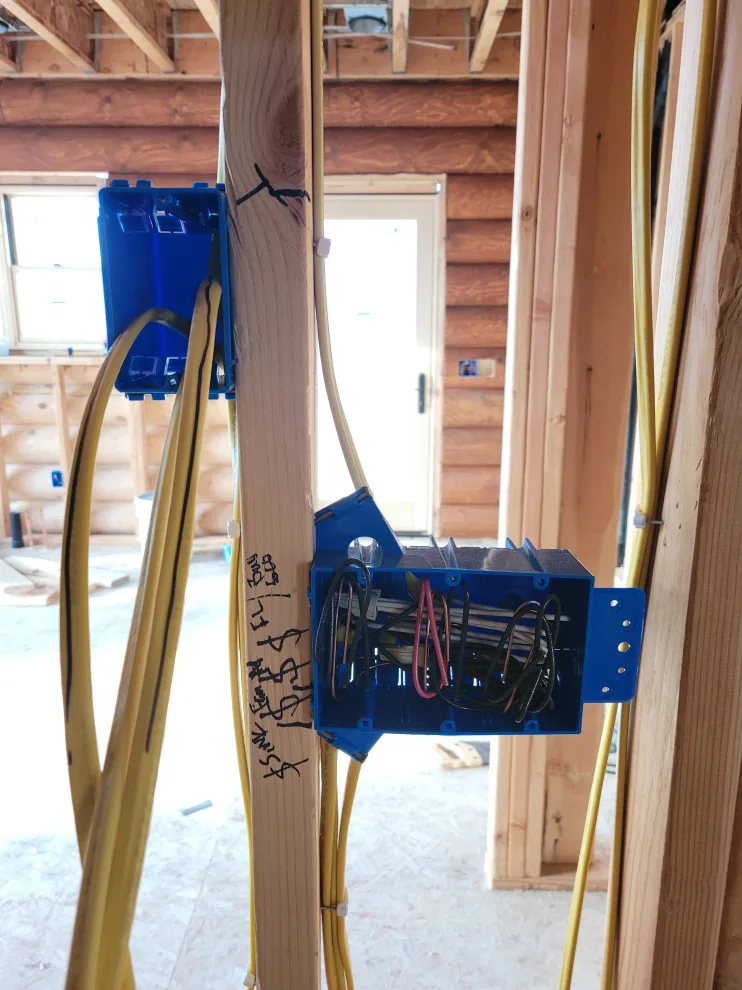Custom Wiring for Large Homes by Wildcat Electric - Photo 5