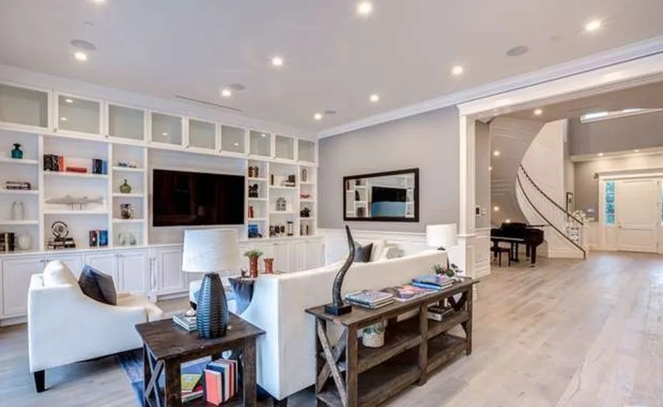 Living Room | Integrated Media Unit by ZC Development & Construction Inc. - Photo 2