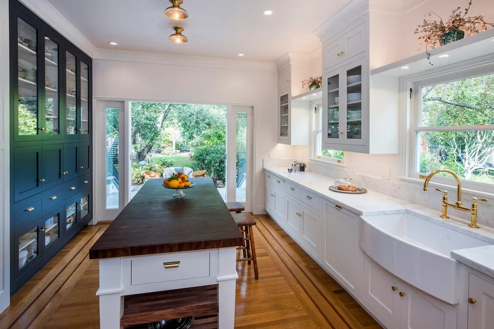 Oakland Artisan Restoration by Reco Roberts Electric - Photo 2