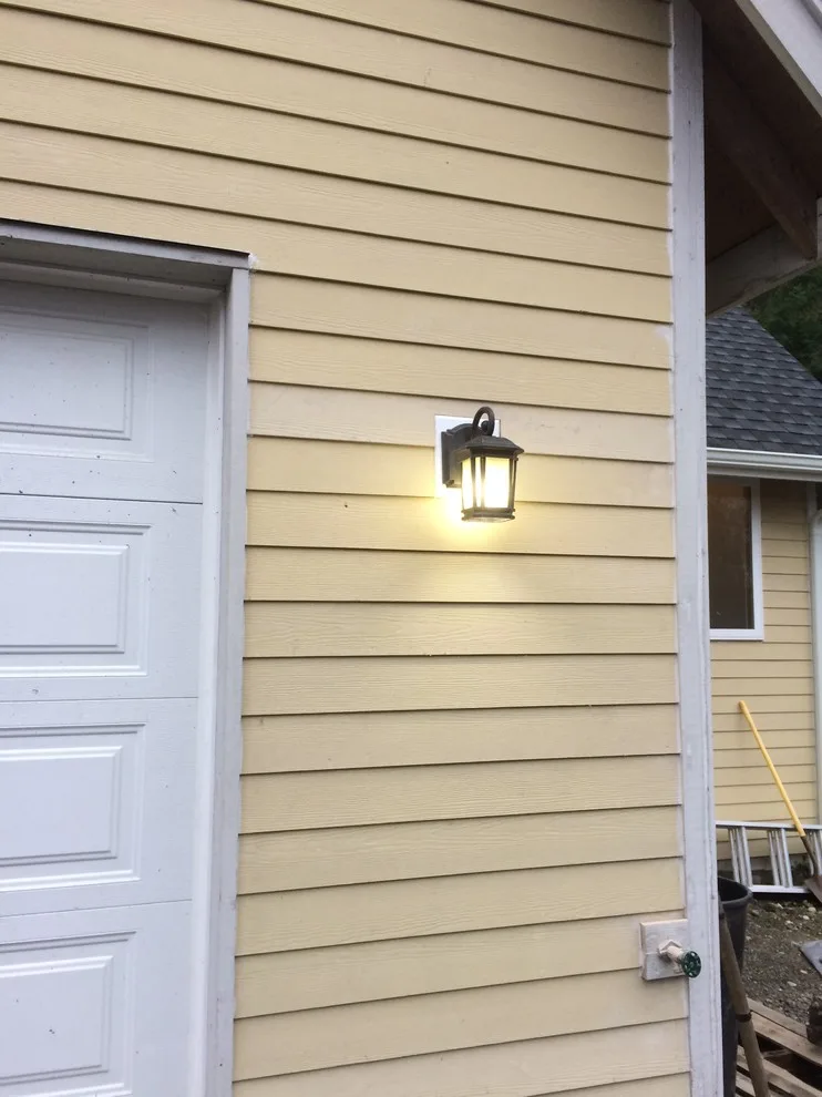 Exterior Lighting for New Residence by Reddy Watt Electrical - Photo 6