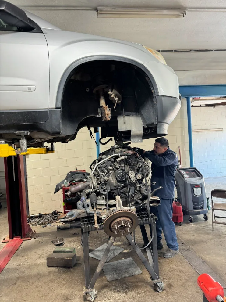 Pepe Auto Repair LLC - Photo 12