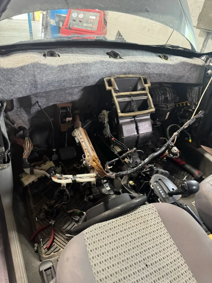 Pepe's Automotive Repair LLC 5 by Pepe Auto Repair LLC - Photo 6