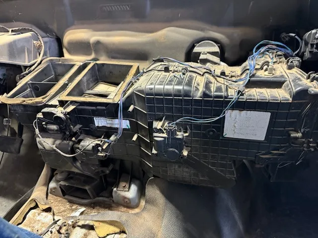 Pepe Auto Repair LLC - Photo 9