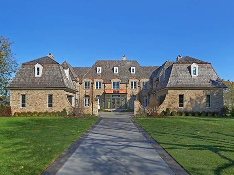 Current Exterior by G & Z Electric Service, Inc - Photo 9