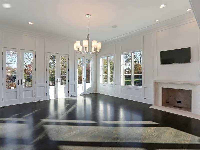 Contemporary Interiors by G & Z Electric Service, Inc - Photo 4