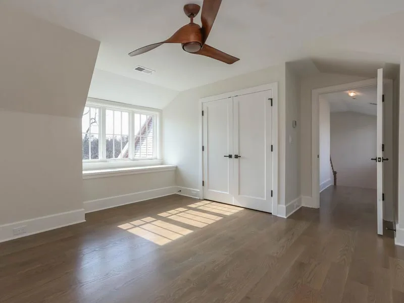 Contemporary Interiors by G & Z Electric Service, Inc - Photo 31