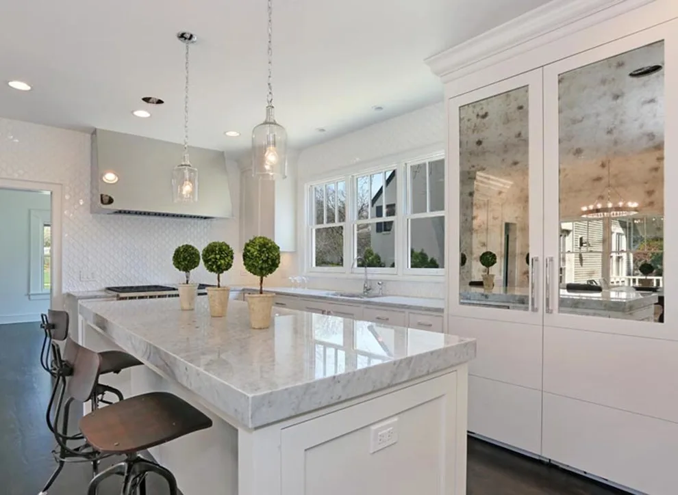 Contemporary Interiors by G & Z Electric Service, Inc - Photo 7