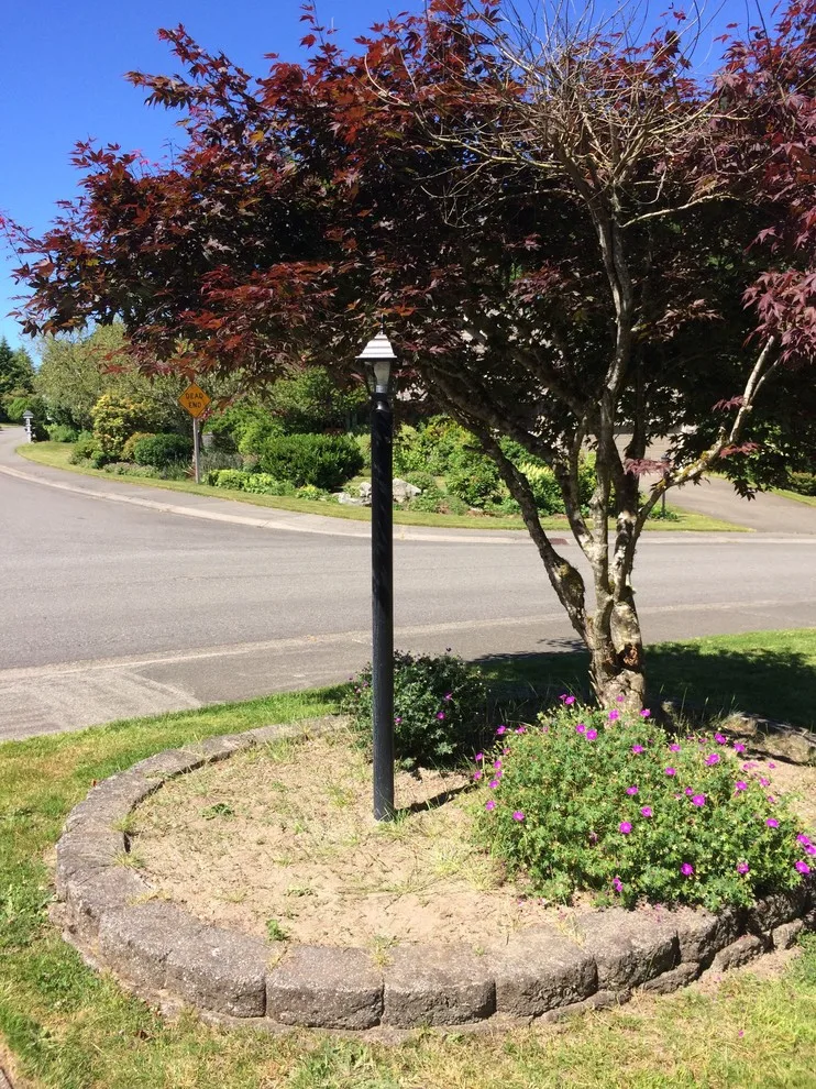 Upgrade lamp post fixture and install photoelectric sensor by Reddy Watt Electrical - Photo 3