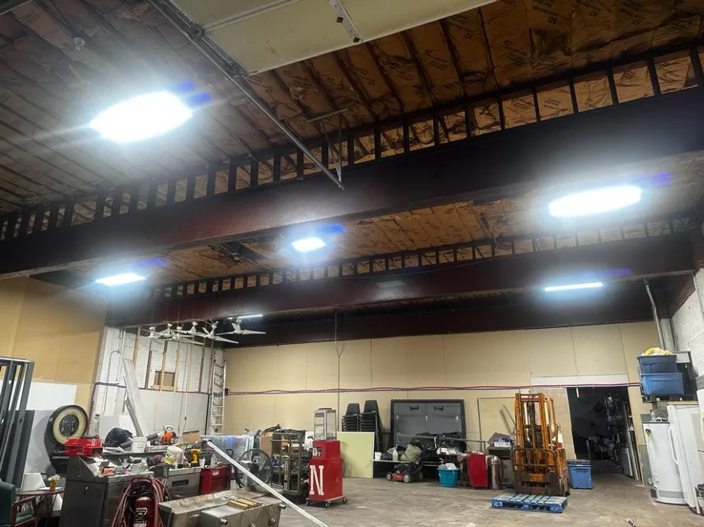 Uri's Electric LLC - Photo 5