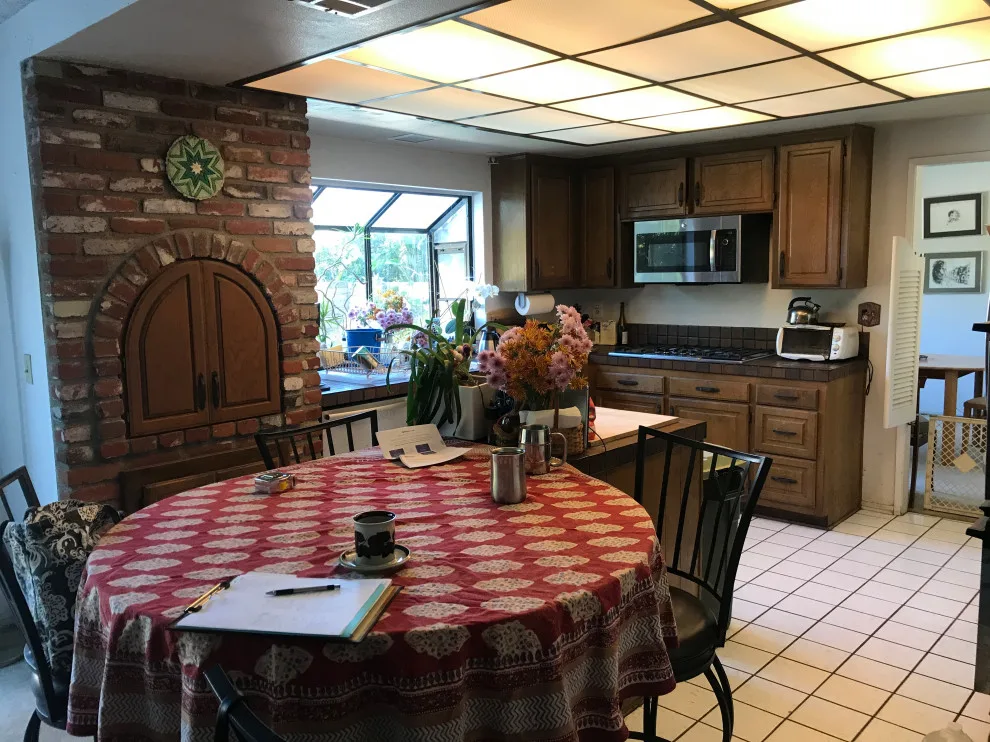 Hue Of You Decor, LLC - Photo 8