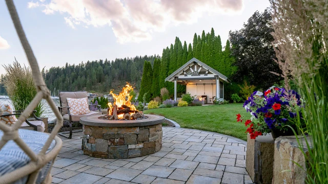 Coeur D'Alene Beachfront by Alderwood Landscape Architecture And Construction - Photo 17