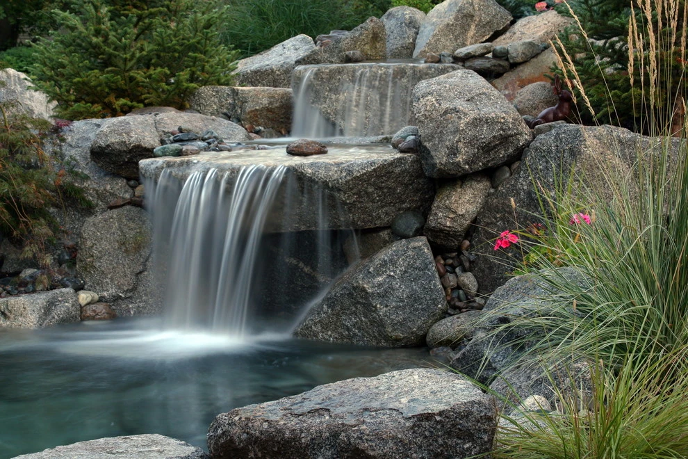 Northwest Water + Light + Concrete by Alderwood Landscape Architecture And Construction - Photo 4