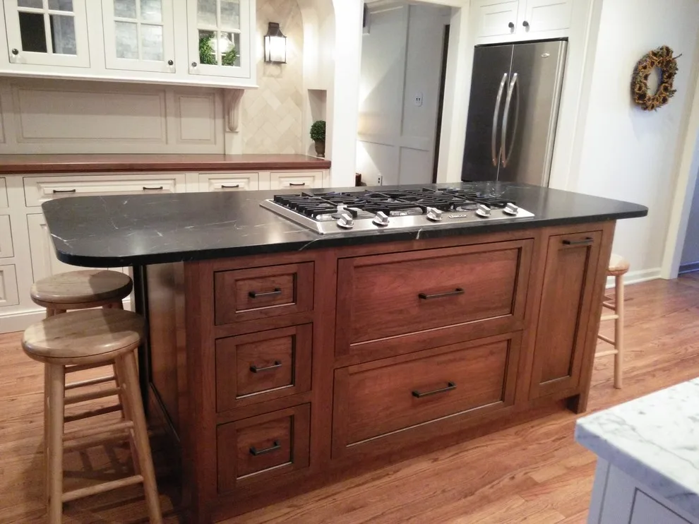 Little Rock North Traditional by Kitchen & Bath Ideas - Photo 3