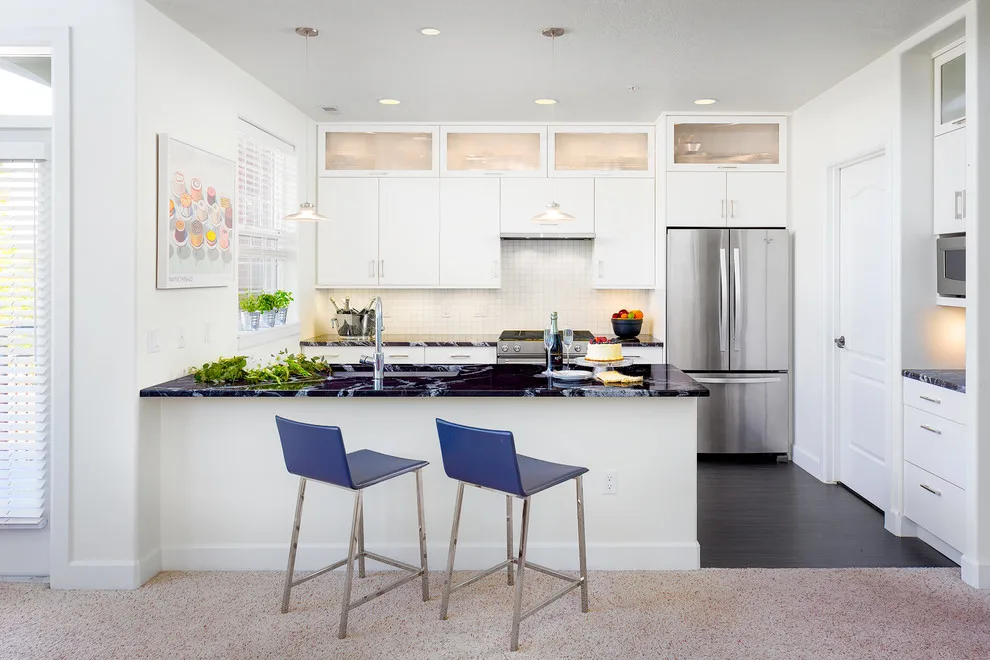 Northside Apartment by Patricia Dunlop - Photo 2