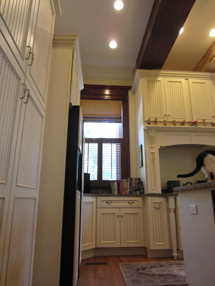 Nunnery Residence by Bethany Crenshaw, AKBD - Photo 9