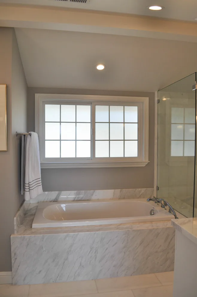 Oakwood Restrooms by Kitchen Inspiration Inc. - Photo 8