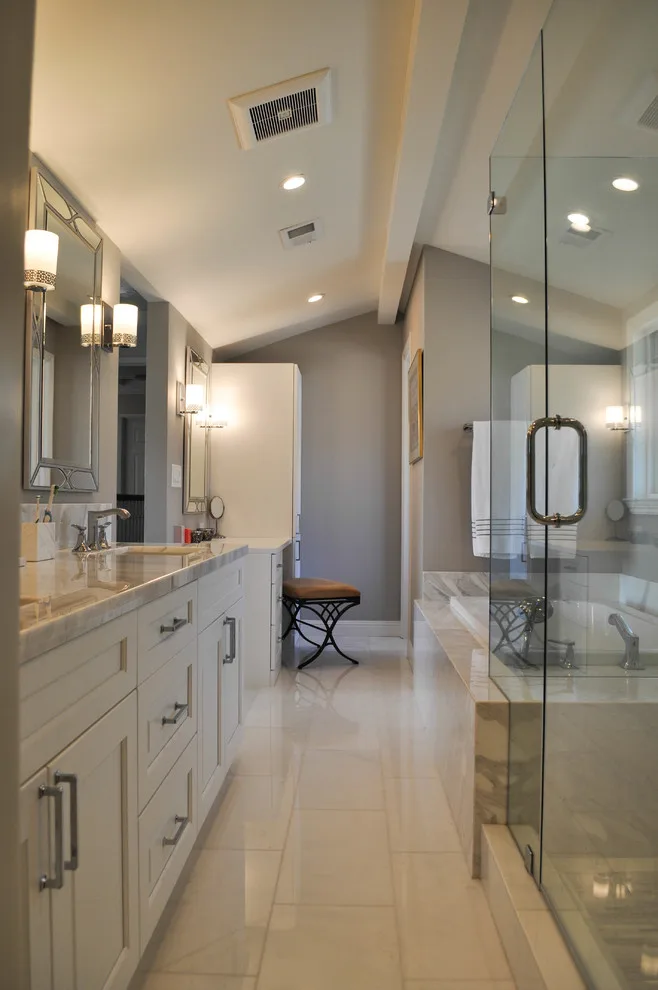Oakwood Restrooms by Kitchen Inspiration Inc. - Photo 3