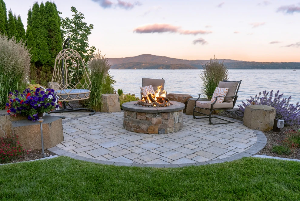 Coeur D'Alene Beachfront by Alderwood Landscape Architecture And Construction - Photo 7