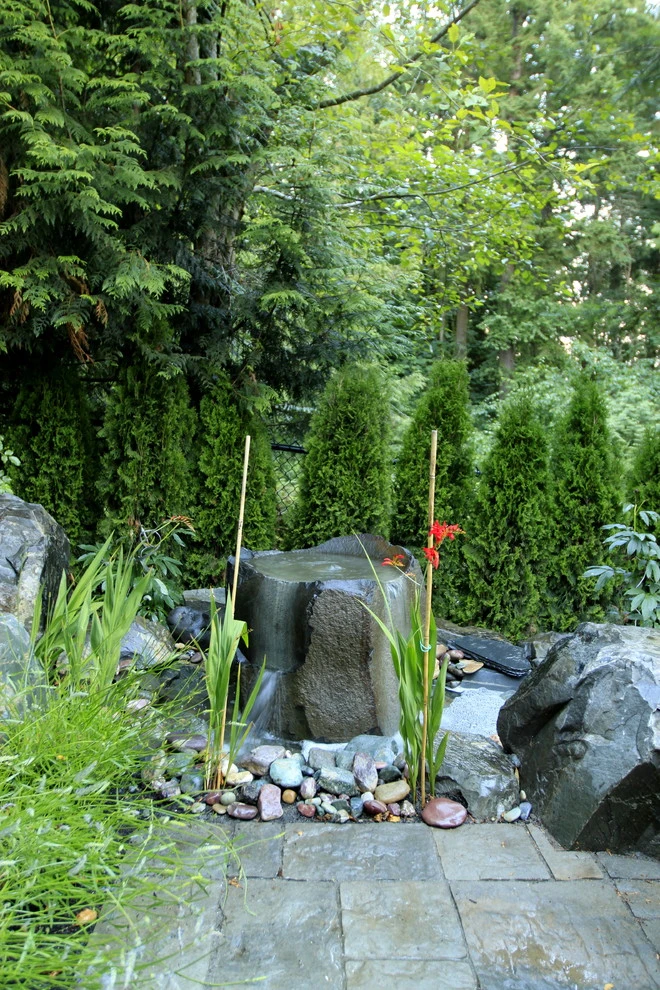 Sammamish Outdoor Living + Fire + Water by Alderwood Landscape Architecture And Construction - Photo 11