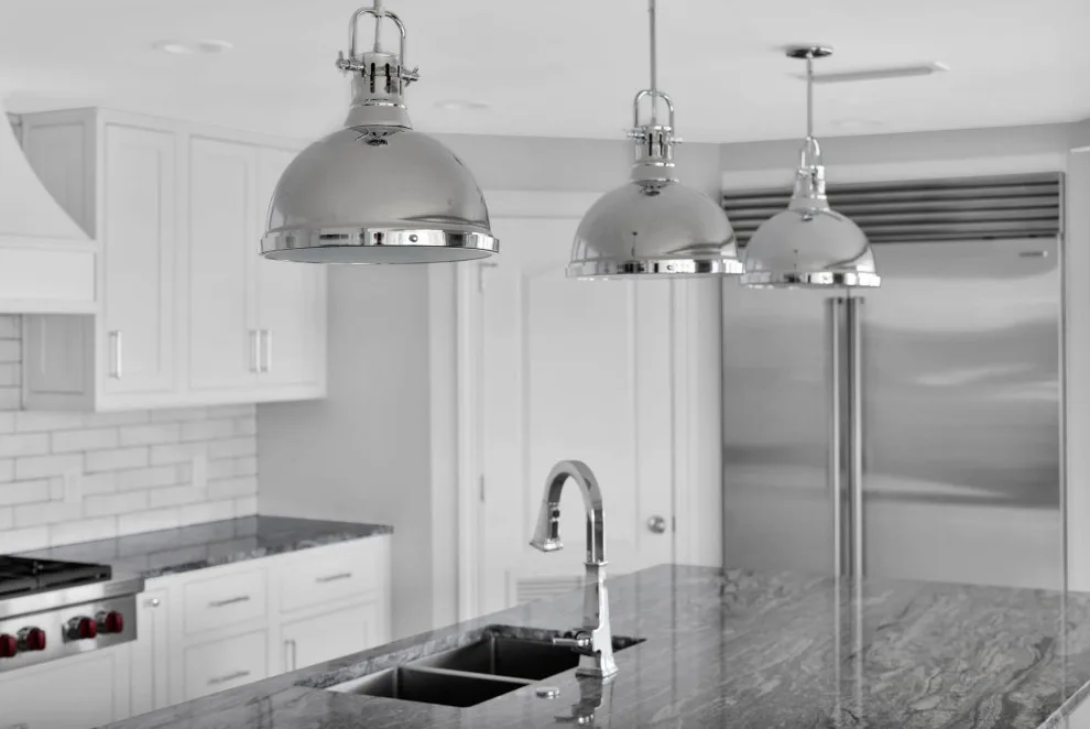 Kallio Oceanfront Condo Renovation by Ann-Marie by Woodsman Kitchens And Floors - Photo 27