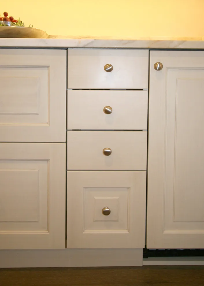 Metairie 5 - Transitional Update by Classic Cupboards, Inc - Photo 3