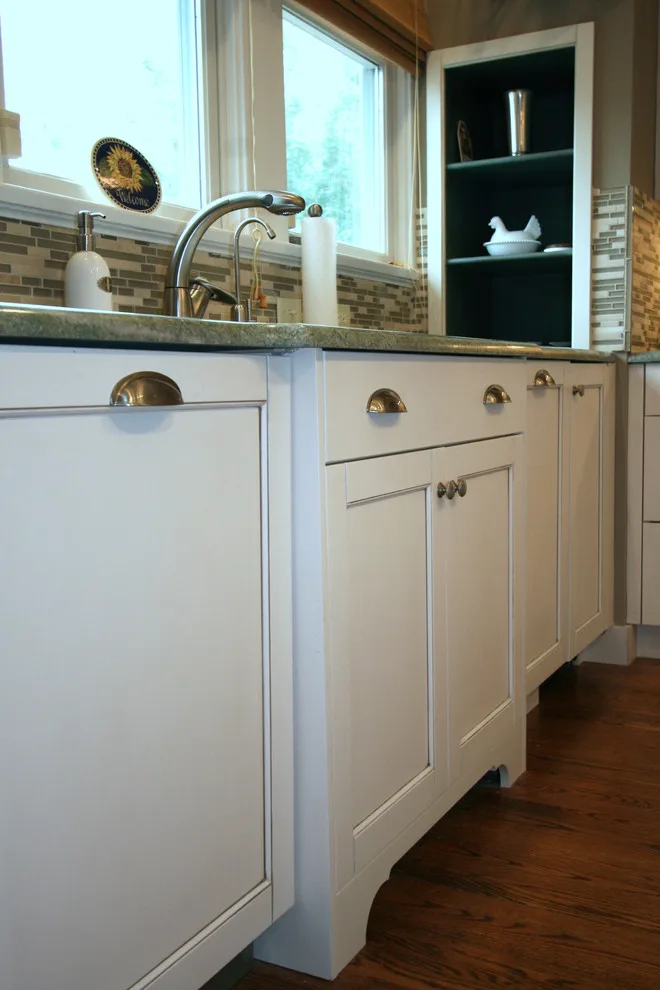 Metairie Cottage - Classic by Classic Cupboards, Inc - Photo 4