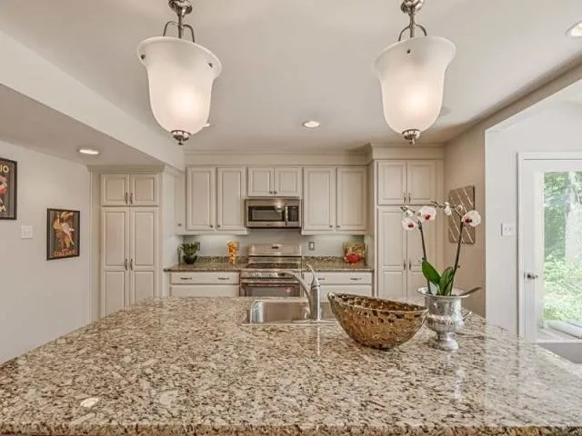 Olivette Culinary Space by Paula Anane - Perspective Cabinetry And Design - Photo 2