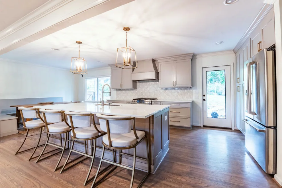 Open-Plan Kitchen by Highland Design+Build - Photo 3