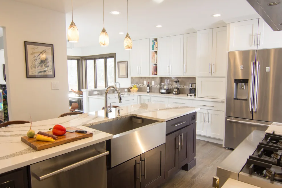 Tucker Distinctive Kitchens - Photo 9