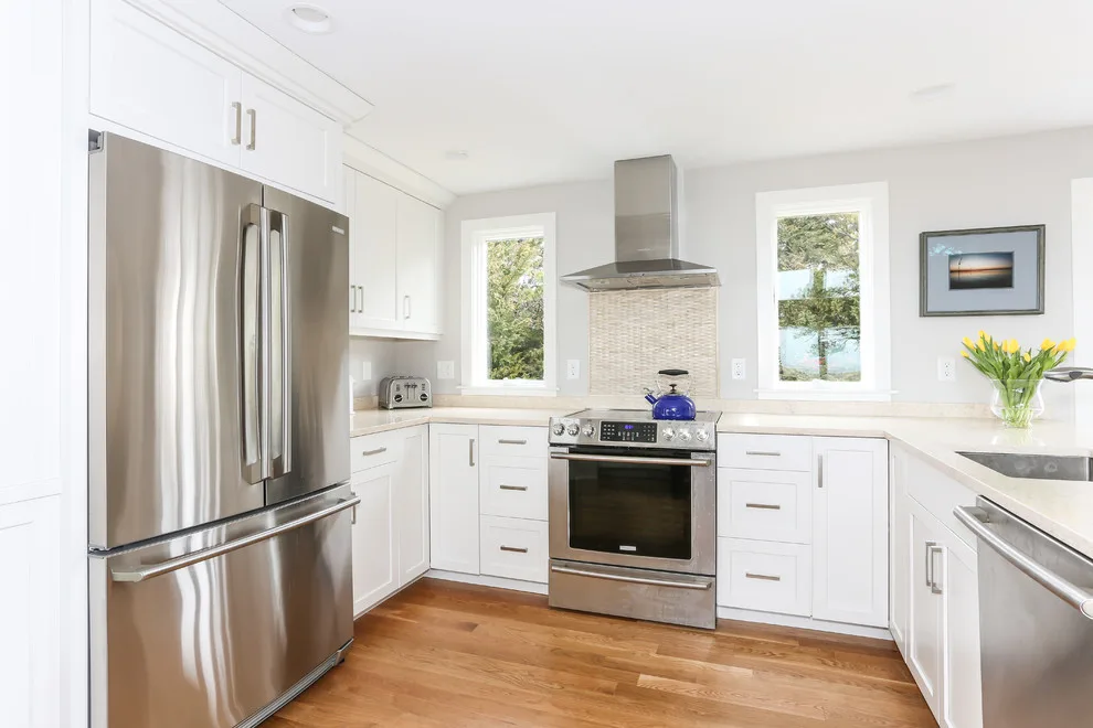 Cranberry Cove Kitchen in Orleans by Lewis & Weldon Custom Kitchens - Photo 7