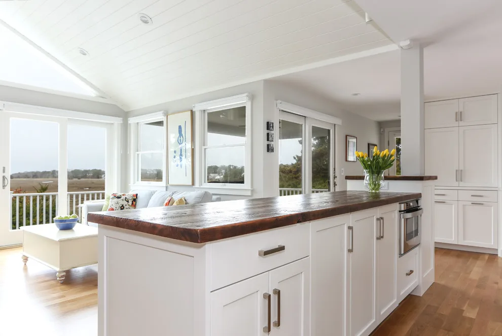 Cranberry Cove Kitchen in Orleans by Lewis & Weldon Custom Kitchens - Photo 6