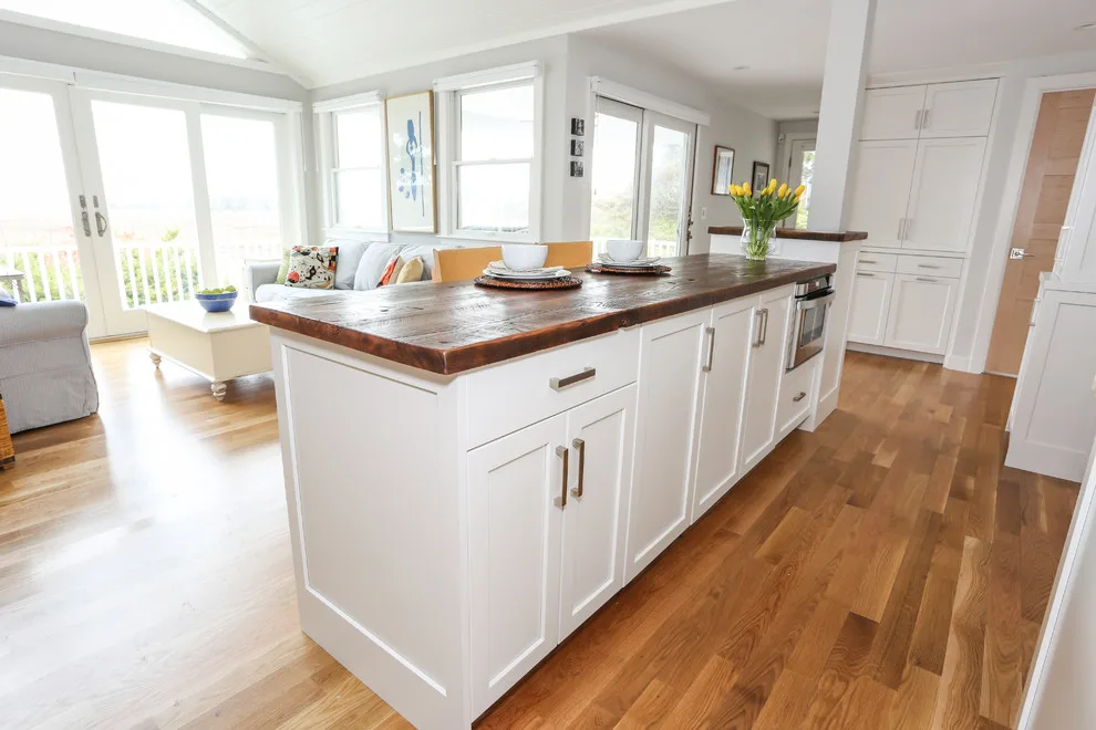 Cranberry Cove Kitchen in Orleans by Lewis & Weldon Custom Kitchens - Photo 8
