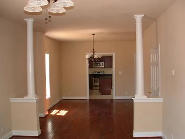 Interior Design by Rick's Renovations Inc - Photo 2