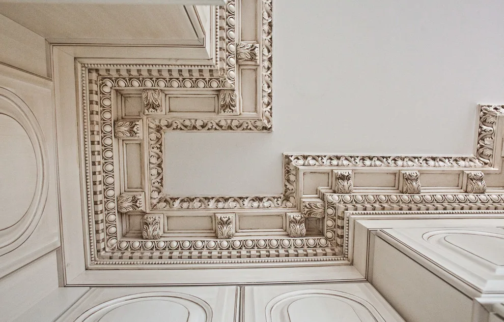 Italian-Inspired Kitchen with a Touch of Extravagance by Tavia Douglass, Designer - Photo 5