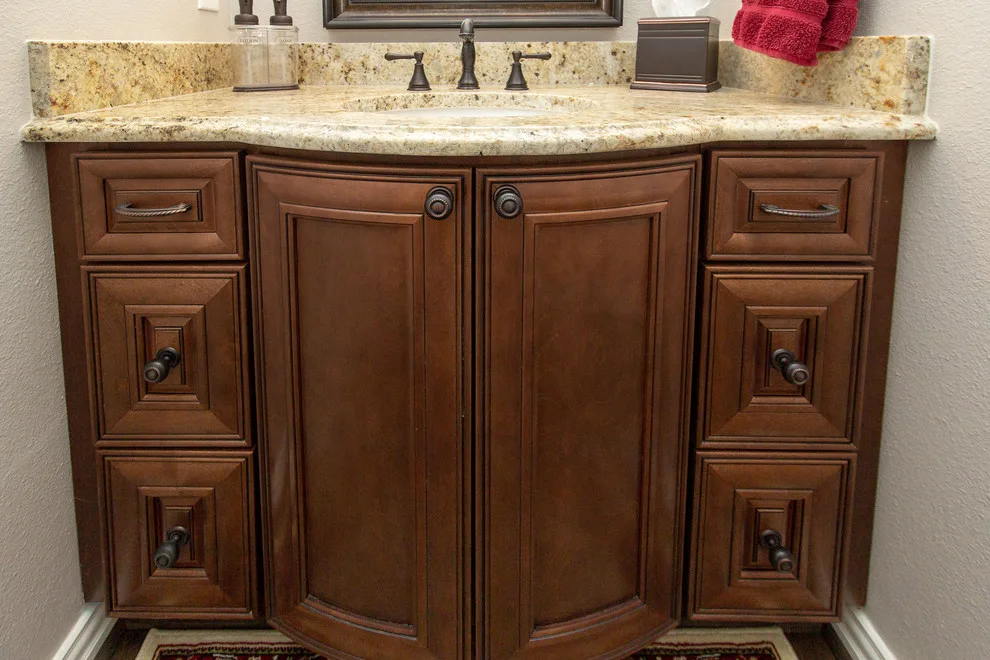 Oxbow Circle - Complete Home Makeover by Griffin Design - Photo 52