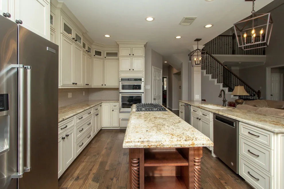 Oxbow Circle - Complete Home Makeover by Griffin Design - Photo 18