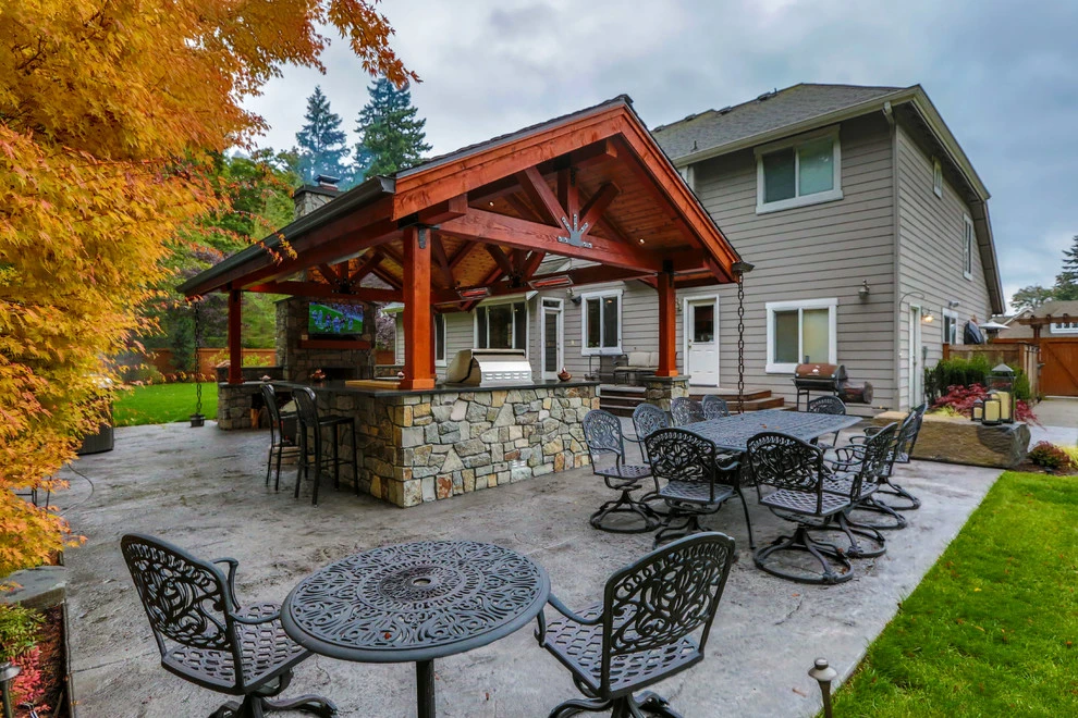 The Rainier by Alderwood Landscape Architecture And Construction - Photo 2