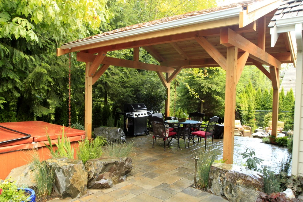 Sammamish Outdoor Living + Fire + Water by Alderwood Landscape Architecture And Construction - Photo 12