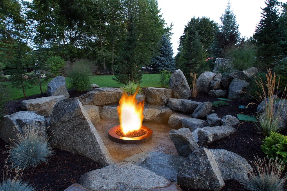 Northwest Water + Light + Concrete by Alderwood Landscape Architecture And Construction - Photo 6