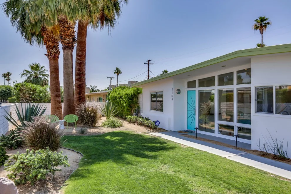 Mid-Century Getaway in Palm Springs by Melinamade - Residential Design + Interiors - Photo 23