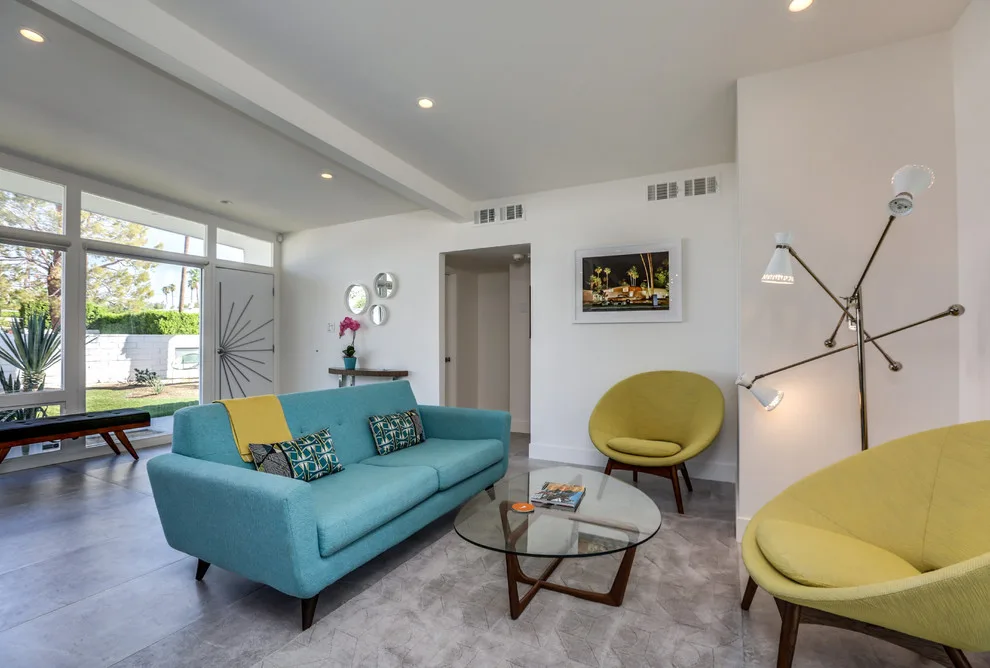 Mid-Century Getaway in Palm Springs by Melinamade - Residential Design + Interiors - Photo 30