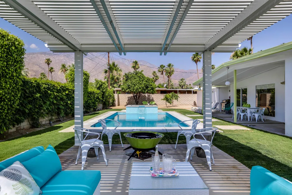 Mid-Century Getaway in Palm Springs by Melinamade - Residential Design + Interiors - Photo 20