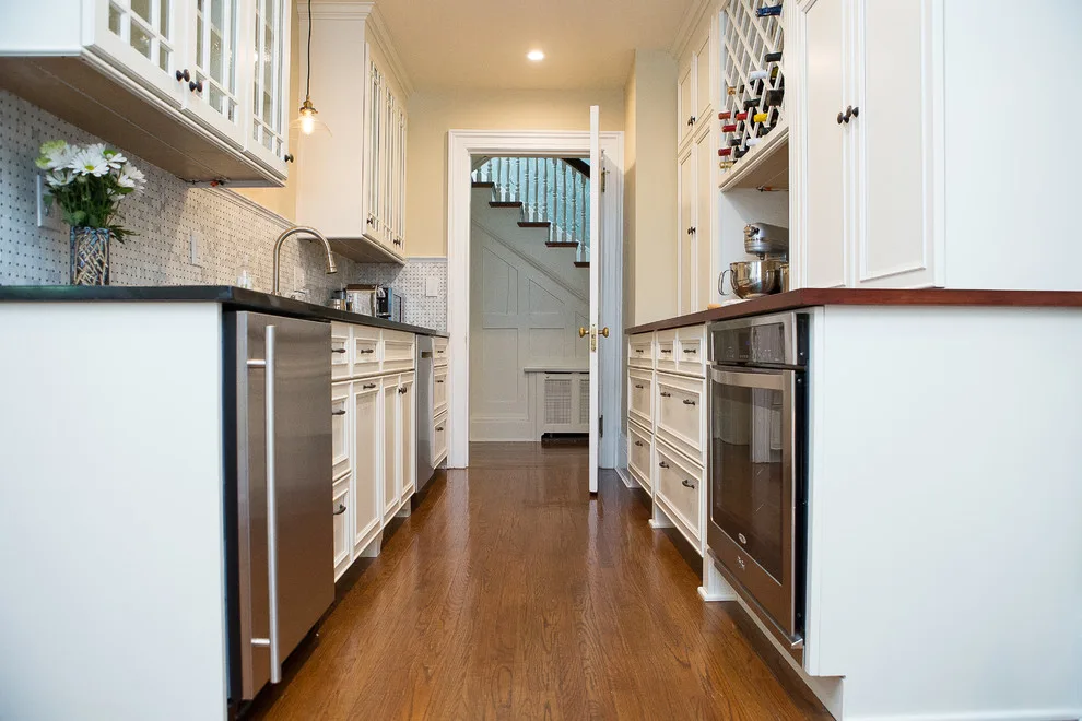 The "Alternative Kitchen" - Butler's Pantry by MadDesigns Kitchen, Bath, Interiors - Photo 2